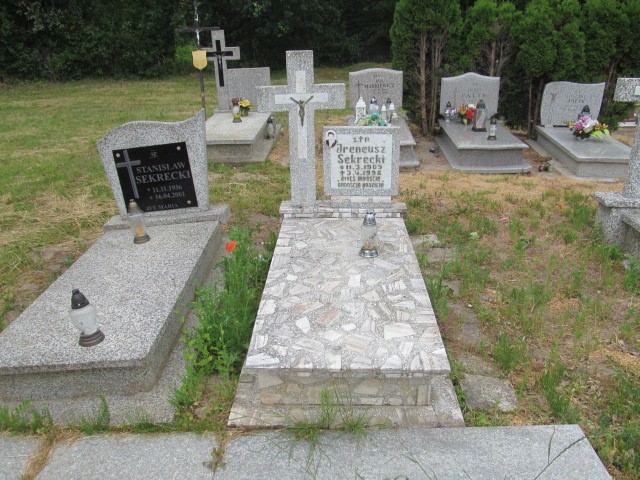 Grób Ireneusz Sekrecki