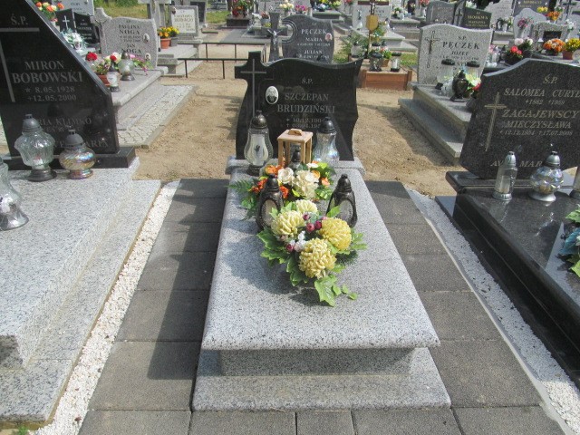 Grób Szczepan Brudziński